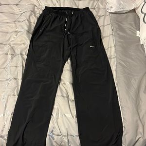 nike dry-fit athletic sweatpants